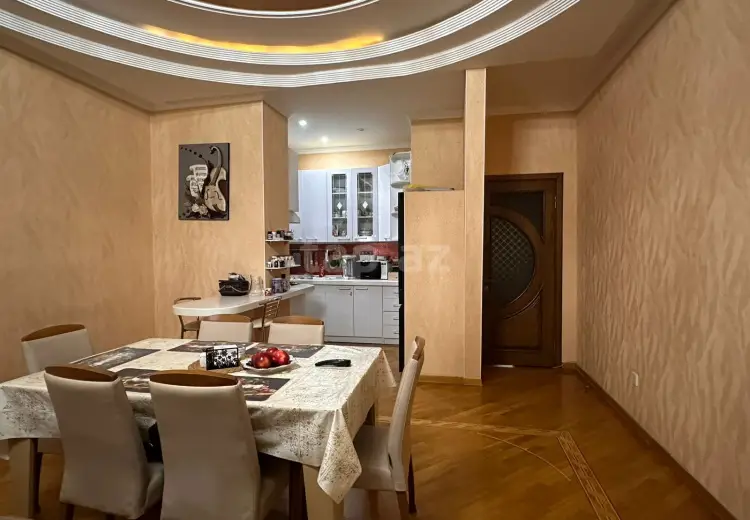 3 otaqlı mənzil , Bakı