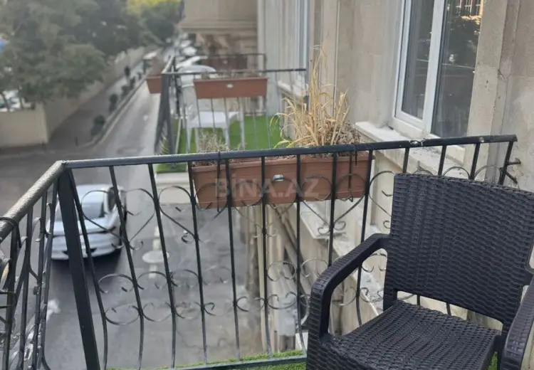 200 m² Obyekt / Ofis Satılır, Səbail, Bakı