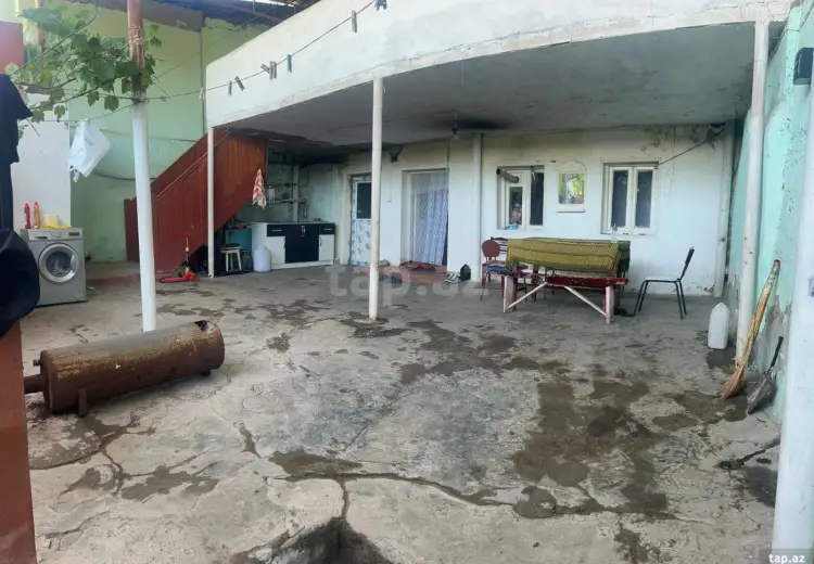 4 otaqlı mənzil , Gəncə