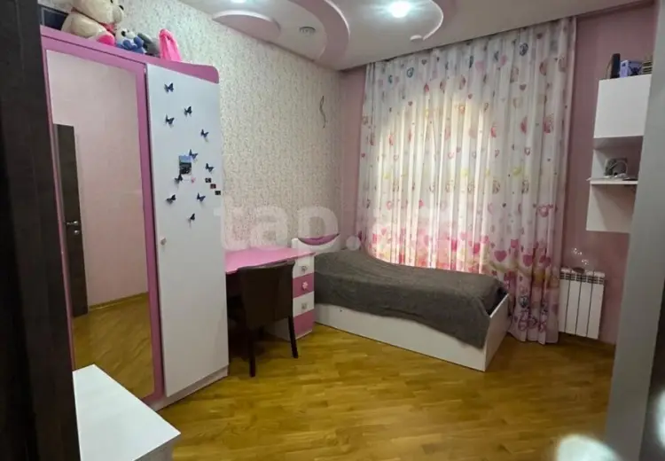 4 otaqlı mənzil , Bakı