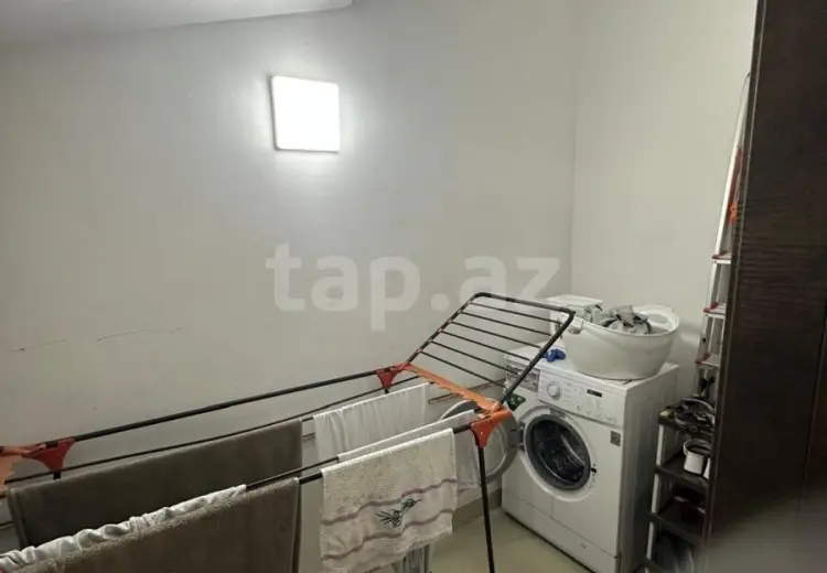 4 otaqlı mənzil , Bakı