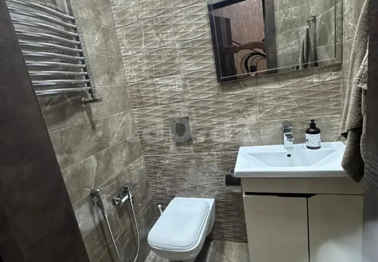 4 otaqlı mənzil , Bakı