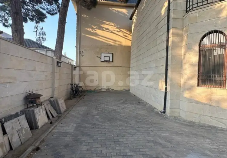 4 otaqlı mənzil , Bakı