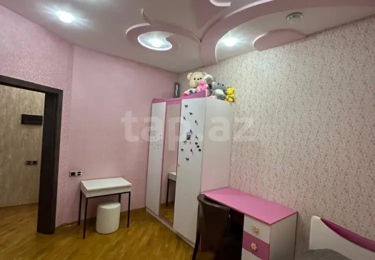 4 otaqlı mənzil , Bakı