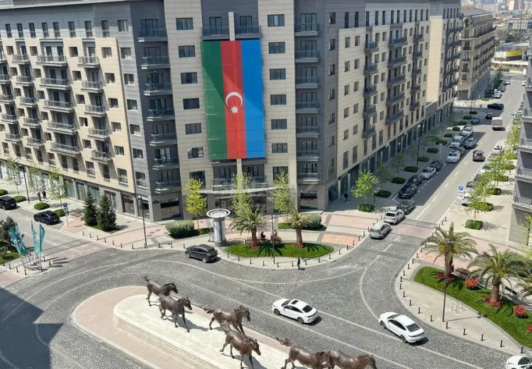4 otaqlı mənzil Satılır, Ağ şəhər, Xətai, Bakı