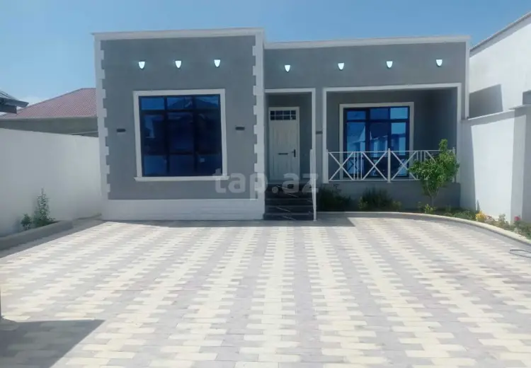 4 otaqlı mənzil , Bakı