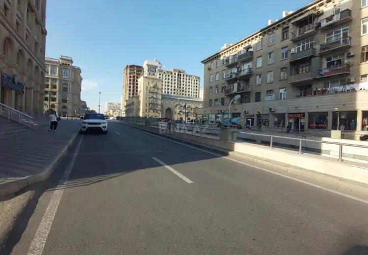 100 m² Obyekt / Ofis Satılır, Nərimanov, Bakı