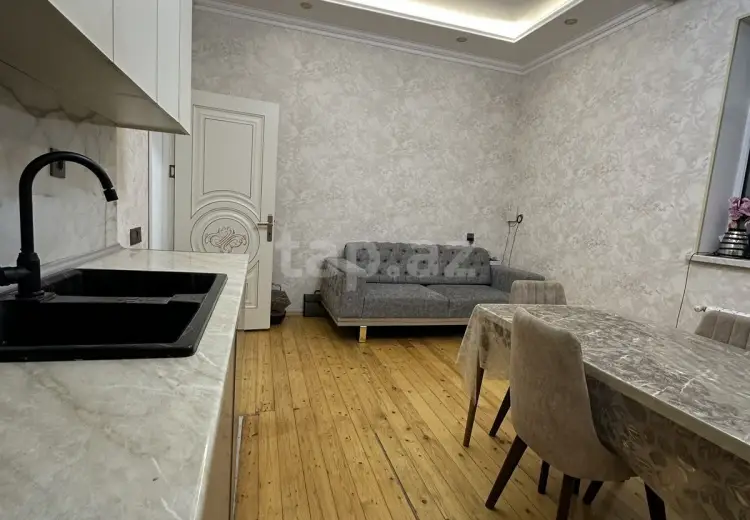 5 otaqlı mənzil , Sumqayıt