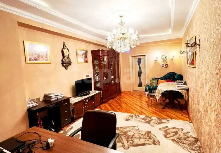 3 otaqlı mənzil , Bakı