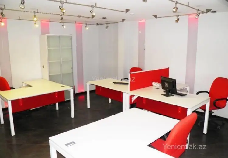 150 m² Obyekt / Ofis Kirayə (aylıq), Nəsimi, Bakı