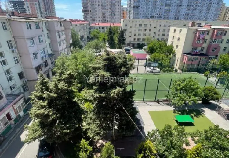 3 otaqlı mənzil Satılır, 8-ci kilometr, Nizami, Bakı