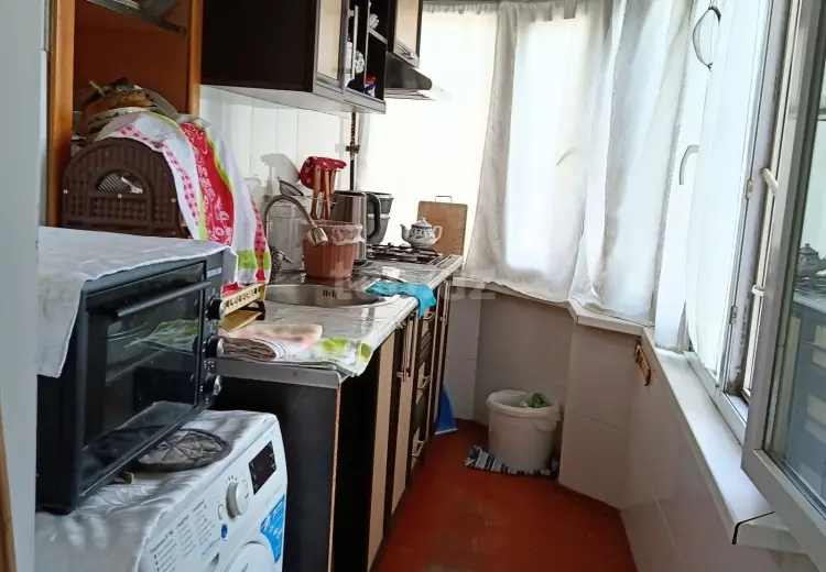 3 otaqlı mənzil , Bakı