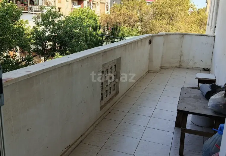 3 otaqlı mənzil , Bakı