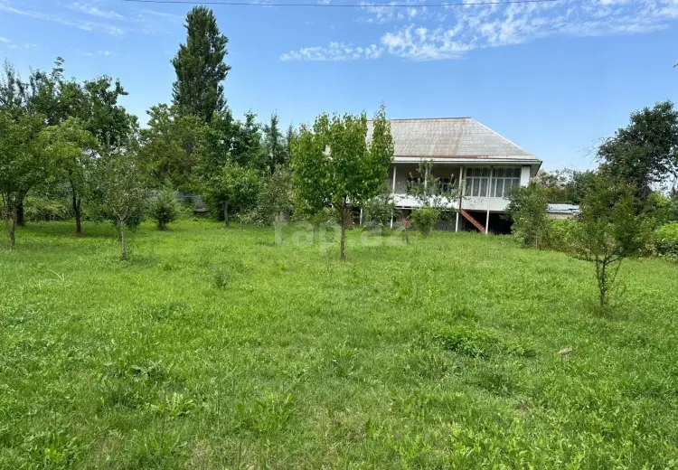 3 otaqlı mənzil , Oğuz