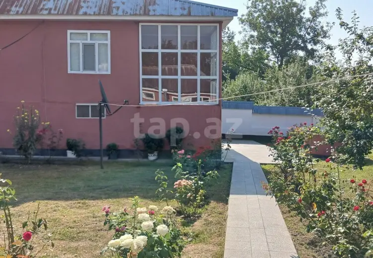 4 otaqlı mənzil , Qəbələ