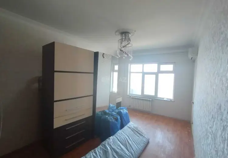 4 otaqlı mənzil Satılır, Xətai, Bakı