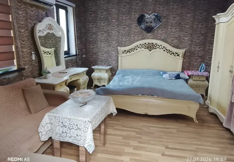 7 otaqlı mənzil , Gəncə