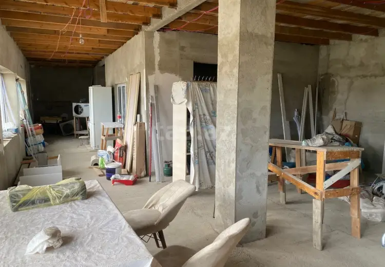 4 otaqlı mənzil , Bakı