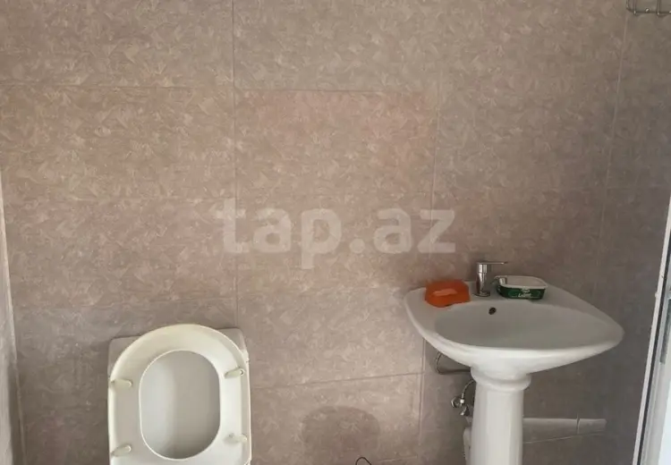 4 otaqlı mənzil , Bakı