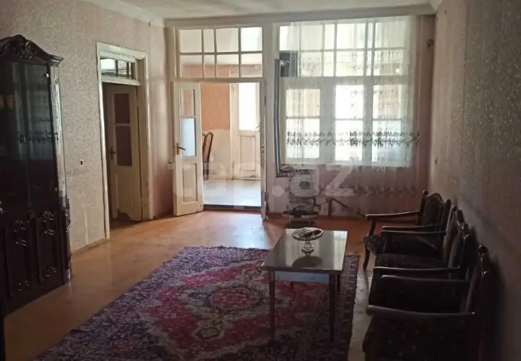 4 otaqlı mənzil , Gəncə