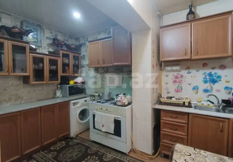 5 otaqlı mənzil , Bakı