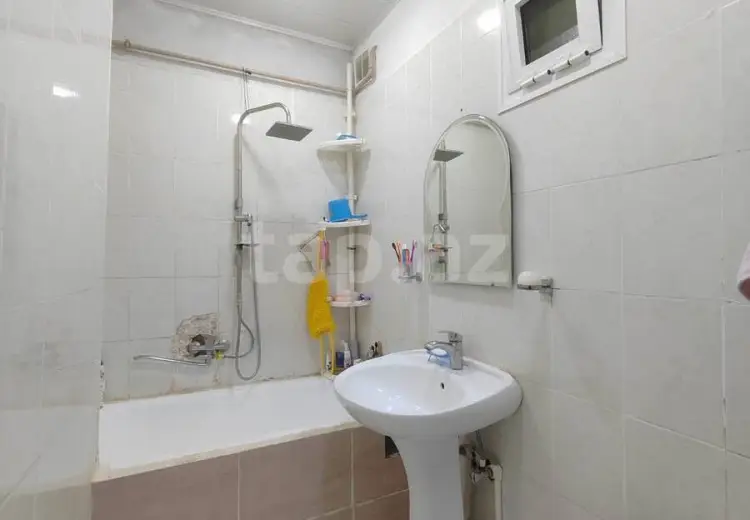 5 otaqlı mənzil , Bakı