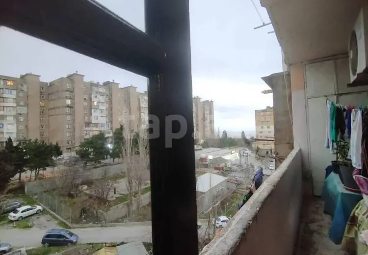 5 otaqlı mənzil , Bakı