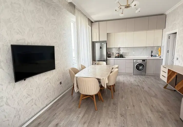3 otaqlı mənzil Satılır, Yeni Günəşli qəs., Suraxanı, Bakı