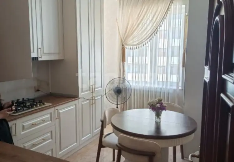3 otaqlı mənzil , Xırdalan