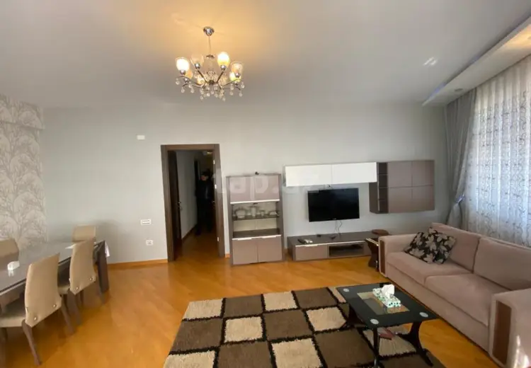 3 otaqlı mənzil , Bakı