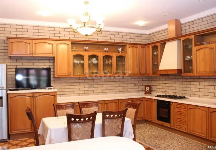 7 otaqlı mənzil , Xırdalan