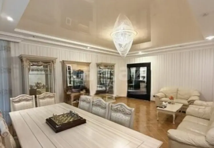4 otaqlı mənzil , Bakı