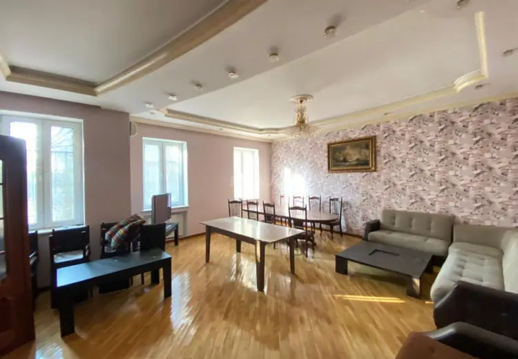 7 otaqlı mənzil Satılır, Badamdar qəs., Səbail, Bakı