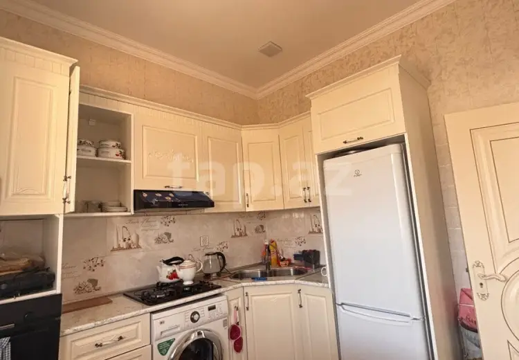 4 otaqlı mənzil , Sumqayıt