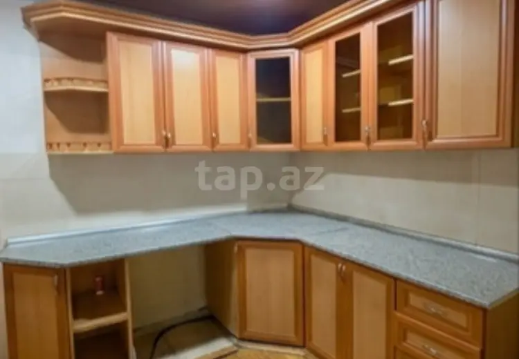4 otaqlı mənzil , Bakı