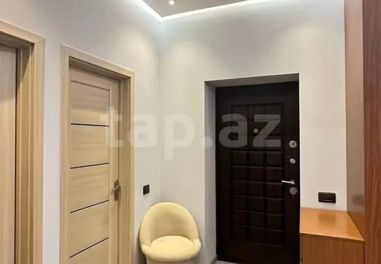 3 otaqlı mənzil , Bakı