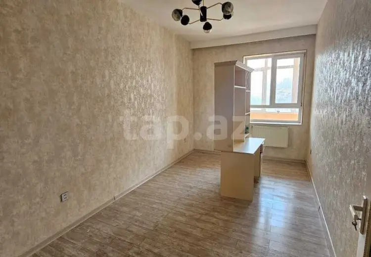 3 otaqlı mənzil , Bakı