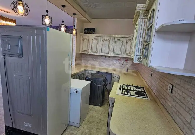 3 otaqlı mənzil , Bakı