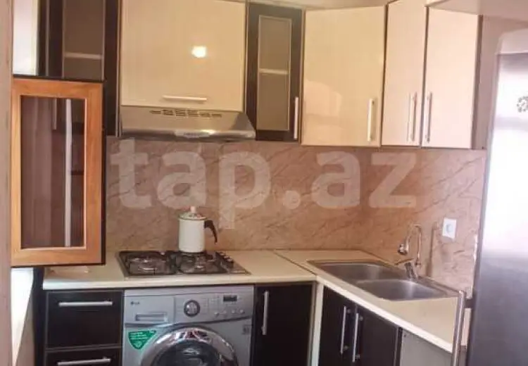 3 otaqlı mənzil , Bakı