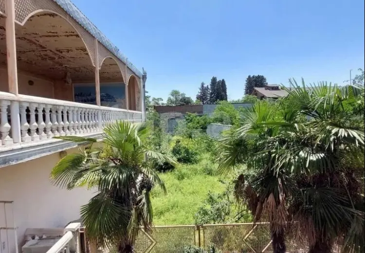 8 otaqlı mənzil , Gəncə