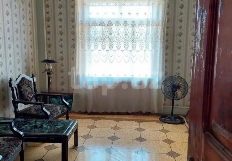 8 otaqlı mənzil , Gəncə