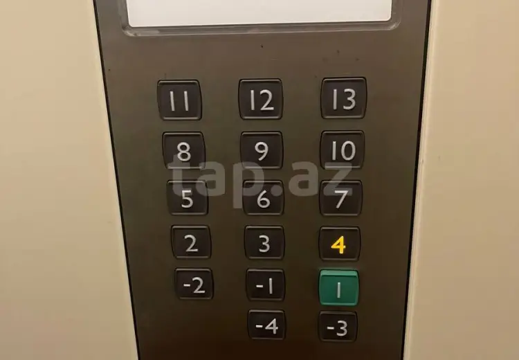 4 otaqlı mənzil , Bakı