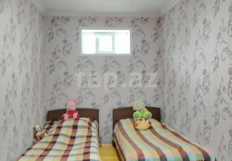 6 otaqlı mənzil , Şəki
