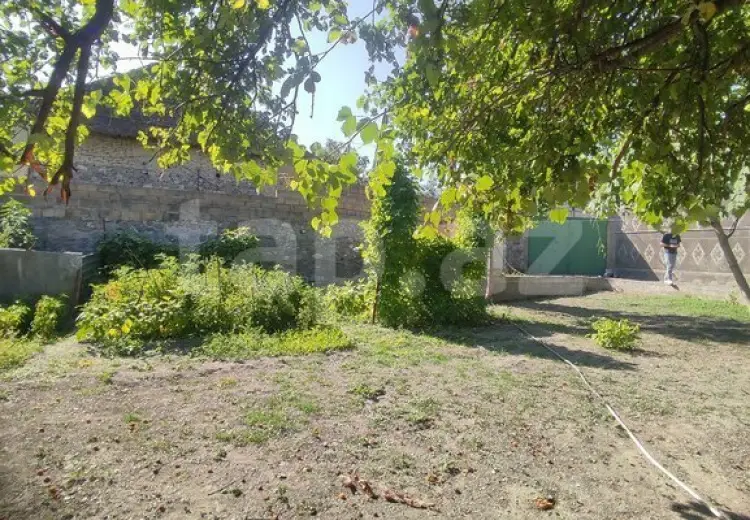 4 otaqlı mənzil , Şəki
