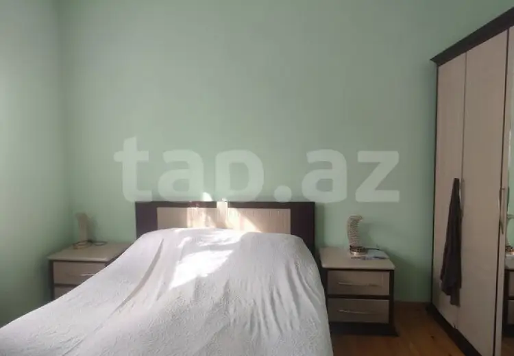5 otaqlı mənzil , Şəki