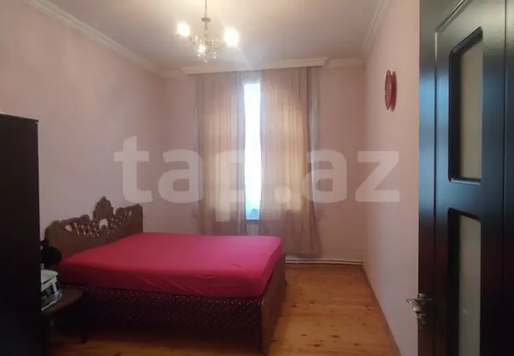 5 otaqlı mənzil , Şəki