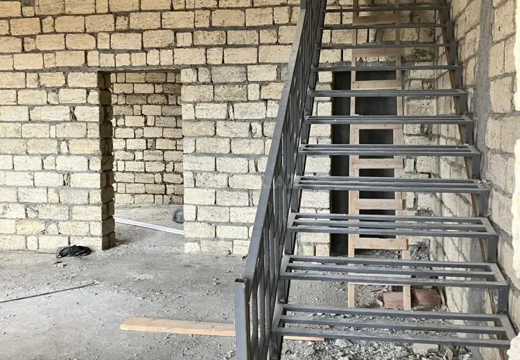 4 otaqlı mənzil Satılır, Badamdar qəs., Səbail, Bakı