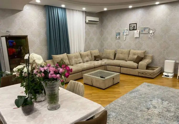 3 otaqlı mənzil , Bakı