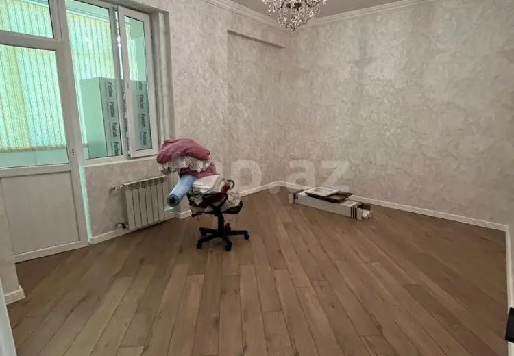3 otaqlı mənzil , Bakı