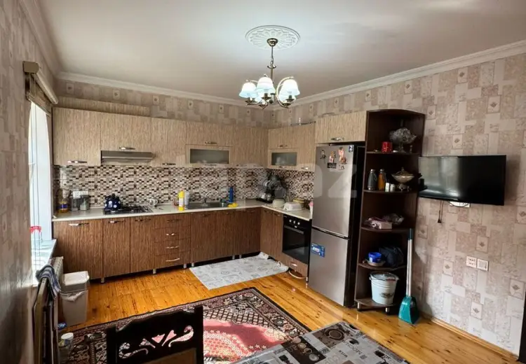 7 otaqlı mənzil , Xırdalan